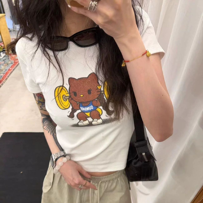 Sanrio Summer Hotties Hello Ki - Women'S Fashion From The 60S recension och pris