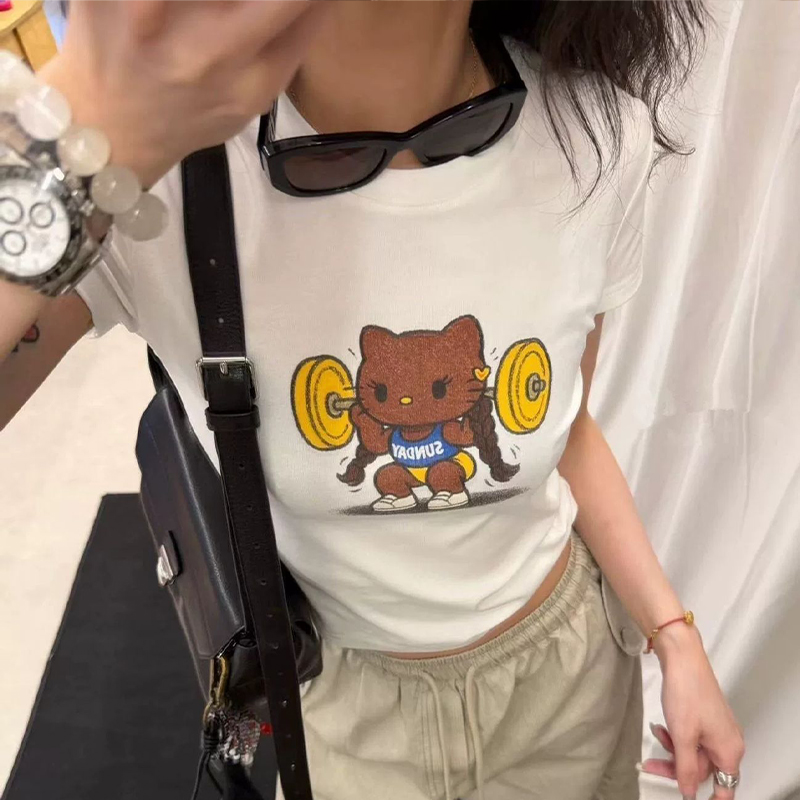 Sanrio Summer Hotties Hello Ki - Women'S Fashion From The 60S recension och pris