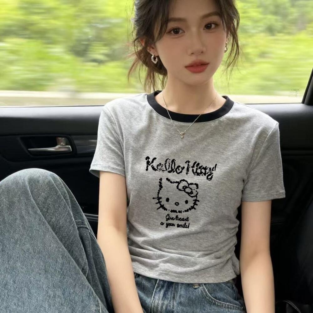 Hello Kitty Cotton Short Sleev - Women'S Fashion From The 60S recension och pris
