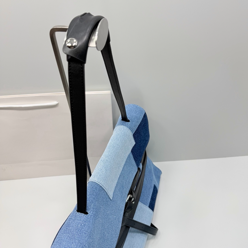 Color Block Denim Handbag Cros - Women Fashion Handbags recension och pris