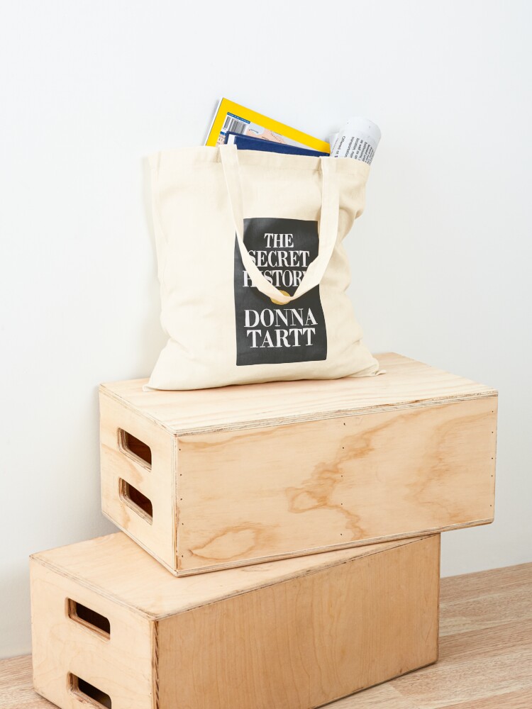The Secret History - gold Tote - Women Fashion History recension och pris