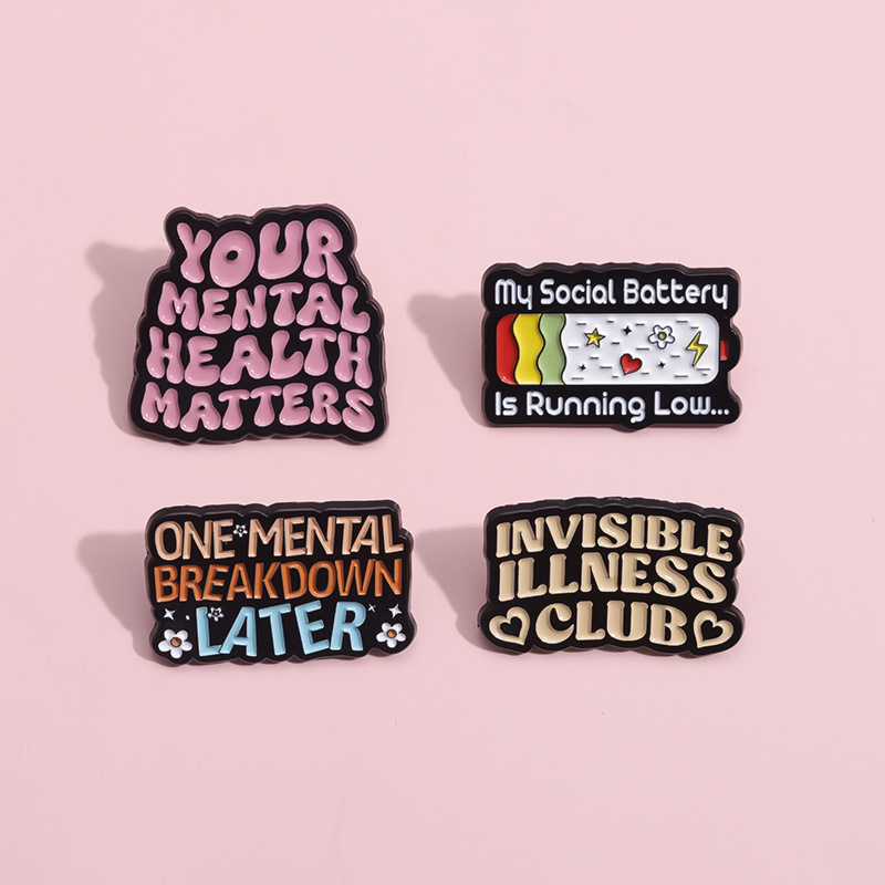 Cartoon Letter Metal Brooch Ra - Women Fashion History recension och pris