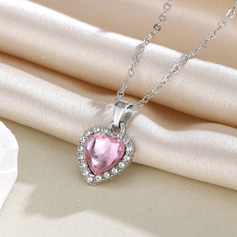 1pc Romantic Pink Heart-shaped - Women'S Day Fashion Show recension och pris
