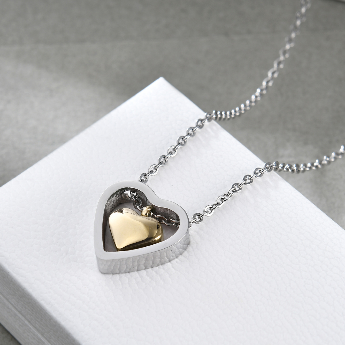 Double Love Heart Stainless St - Women'S Day Fashion Show recension och pris